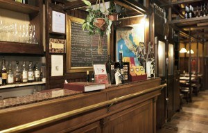 cavour-313-enoteca-roma-locale-1